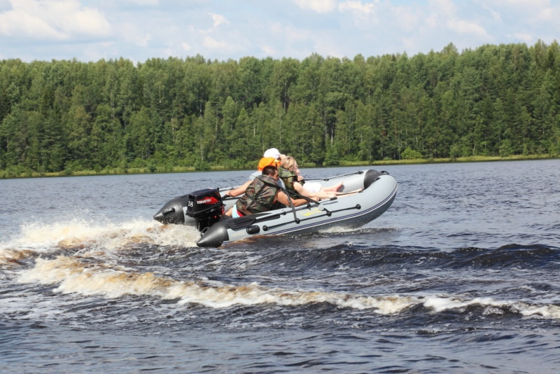 Лодка ПВХ Адмирал АМ-340 Sport и мотор Mercury F8 MH Фото 10 Лодка ПВХ Адмирал АМ-340 Sport и мотор Mercury F8 MH Обзор-Фото 10