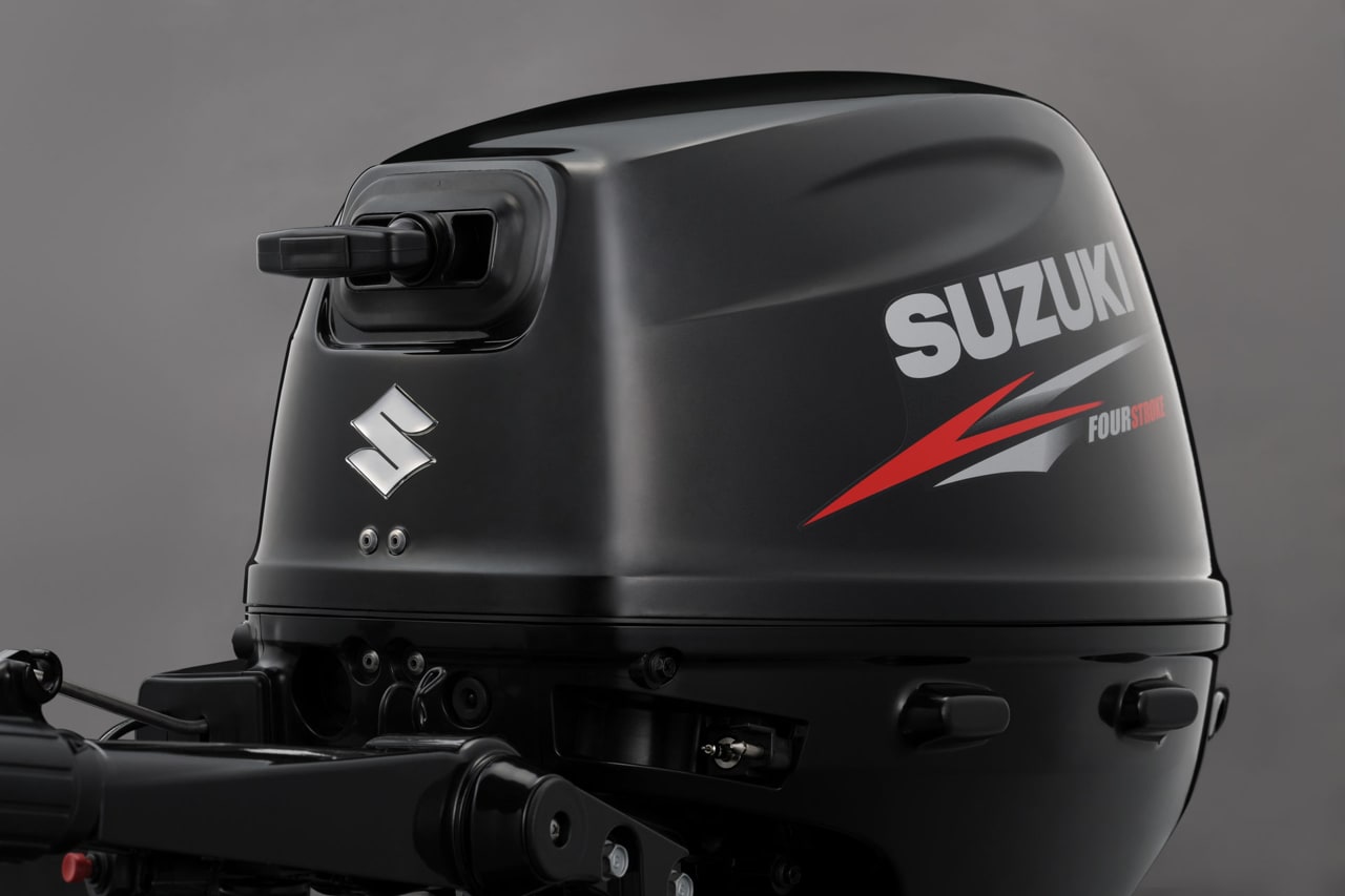 4х-тактный лодочный мотор SUZUKI DF9.9BL Фото 5 4х-тактный лодочный мотор SUZUKI DF9.9BL Обзор-Фото 5