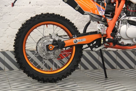 Мотоцикл MGMOTO DB250-1 LUX ENDURO Фото 4 Мотоцикл MGMOTO DB250-1 LUX ENDURO Обзор-Фото 4
