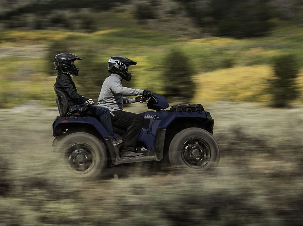 Квадроцикл POLARIS Sportsman Touring 850 Premium Navy Blue (ПСМ) Фото 4 Квадроцикл POLARIS Sportsman Touring 850 Premium Navy Blue (ПСМ) Обзор-Фото 4
