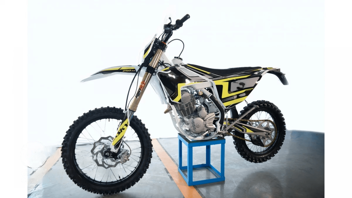Мотоцикл кроссовый эндуро HASKY RR 250 Фото 2 Мотоцикл кроссовый эндуро HASKY RR 250 Обзор-Фото 2