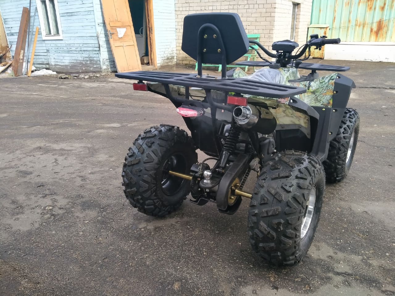 Квадроцикл ATV Commander 200 Plus Фото 7 Квадроцикл ATV Commander 200 Plus Обзор-Фото 7