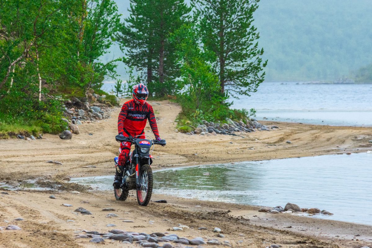 Мотоцикл кроссовый эндуро SHARMAX Sport 250 V23 Фото 15 Мотоцикл кроссовый эндуро SHARMAX Sport 250 V23 Обзор-Фото 15