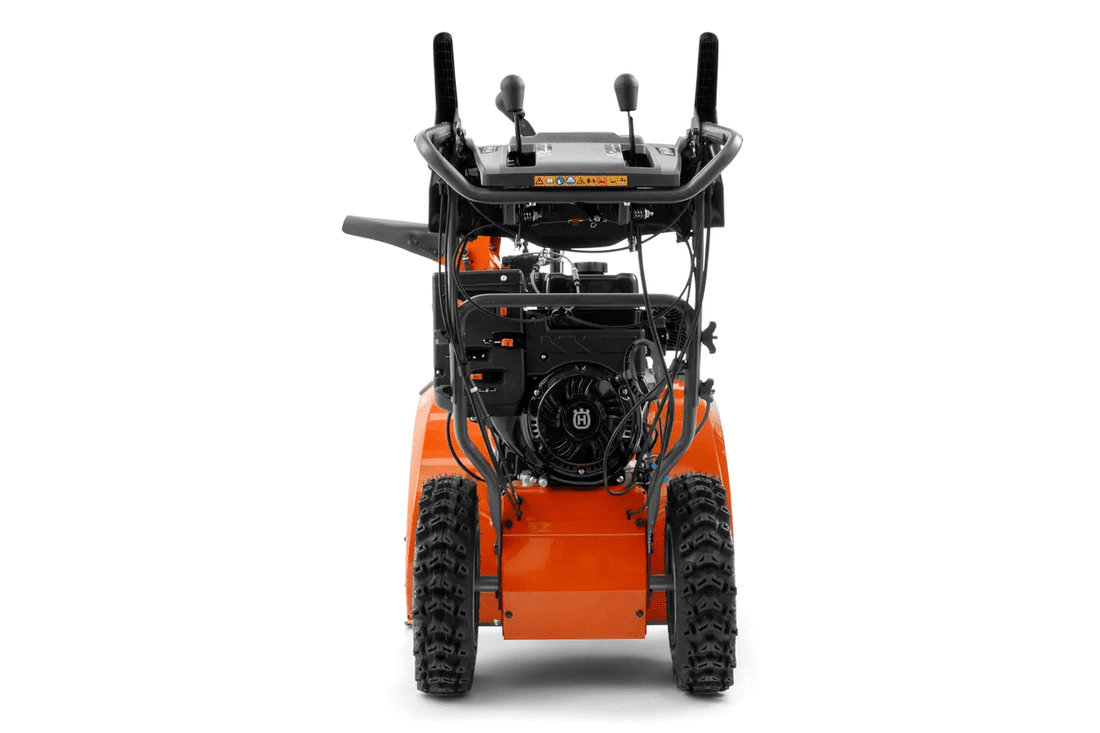Снегоуборщик HUSQVARNA ST 327 Фото 7 Снегоуборщик HUSQVARNA ST 327 Обзор-Фото 7