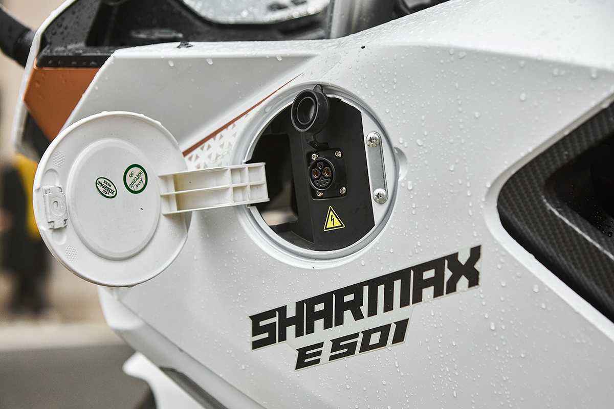 Электромотоцикл SHARMAX E-GP501 Ultra (ПОД ЗАКАЗ) Фото 97 Электромотоцикл SHARMAX E-GP501 Ultra (ПОД ЗАКАЗ) Обзор-Фото 97