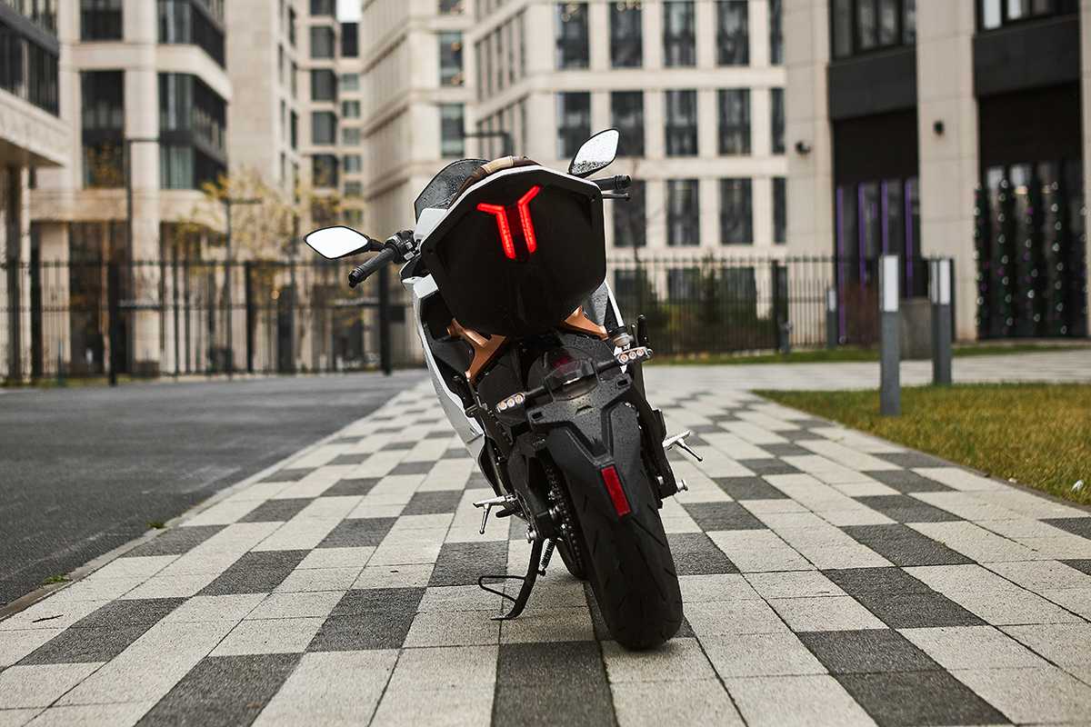 Электромотоцикл SHARMAX E-GP501 Ultra (ПОД ЗАКАЗ) Фото 90 Электромотоцикл SHARMAX E-GP501 Ultra (ПОД ЗАКАЗ) Обзор-Фото 90