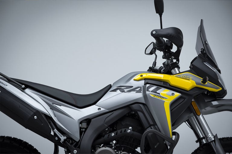Мотоцикл VOGE 300 Rally black ENDURO Фото 3 Мотоцикл VOGE 300 Rally black ENDURO Обзор-Фото 3