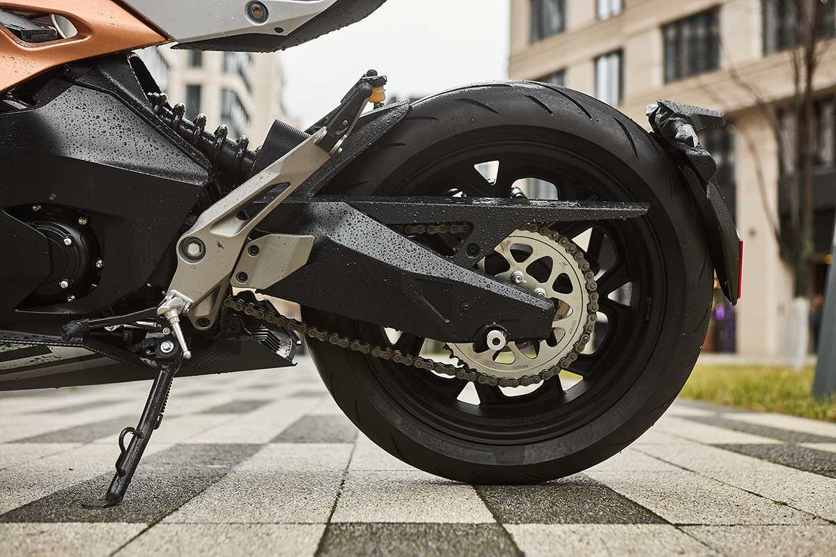 Электромотоцикл SHARMAX E-GP501 Ultra (ПОД ЗАКАЗ) Фото 98 Электромотоцикл SHARMAX E-GP501 Ultra (ПОД ЗАКАЗ) Обзор-Фото 98