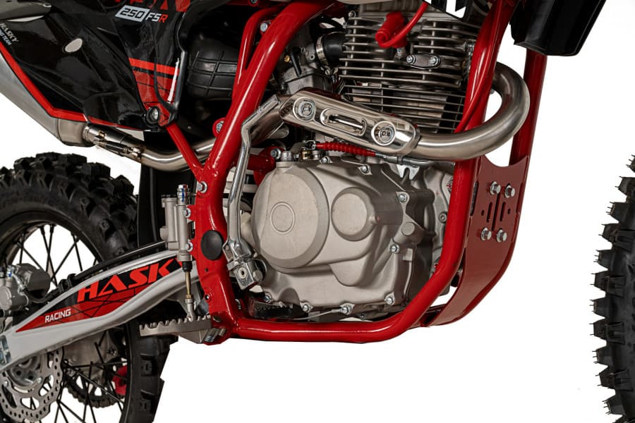Мотоцикл кроссовый эндуро HASKY F5 Racing 169FMM 250 2023 Фото 14 Мотоцикл кроссовый эндуро HASKY F5 Racing 169FMM 250 2023 Обзор-Фото 14