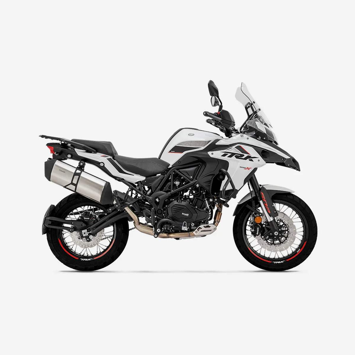 Мотоцикл BENELLI TRK 502 X ТУРЭНДУРО Фото 6 Мотоцикл BENELLI TRK 502 X ТУРЭНДУРО Обзор-Фото 6