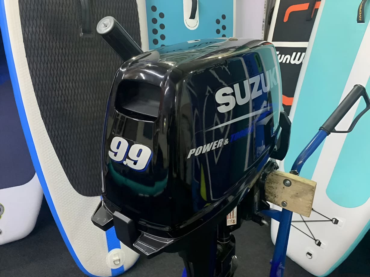 2х-тактный лодочный мотор SUZUKI DT9.9AS Б/У 2023 Фото 2 2х-тактный лодочный мотор SUZUKI DT9.9AS Б/У 2023 Обзор-Фото 2