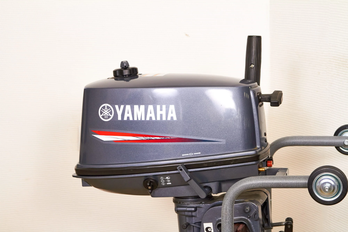 2х-тактный лодочный мотор YAMAHA 5CMHS Б/У Фото 1 2х-тактный лодочный мотор YAMAHA 5CMHS Б/У Обзор-Фото 1