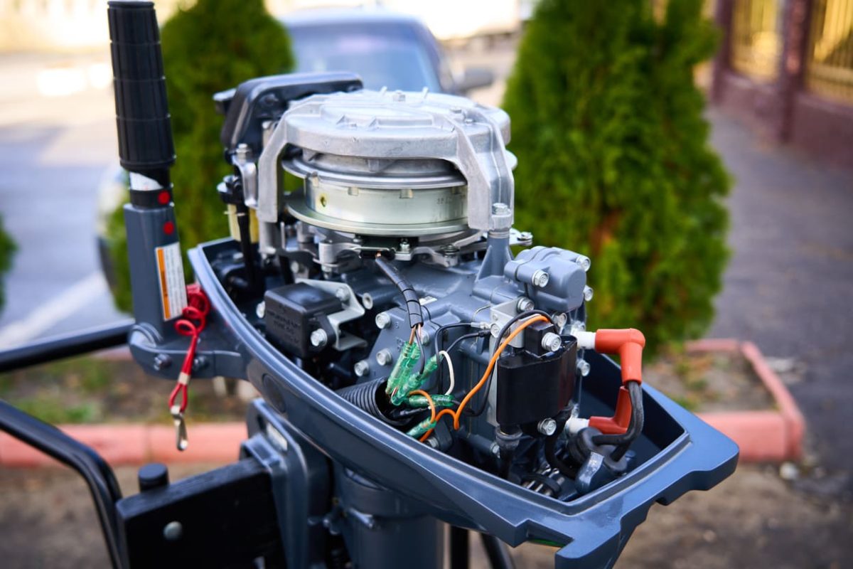 2х-тактный лодочный мотор YAMAHA E8DMHS Б/У 2018 Фото 3 2х-тактный лодочный мотор YAMAHA E8DMHS Б/У 2018 Обзор-Фото 3