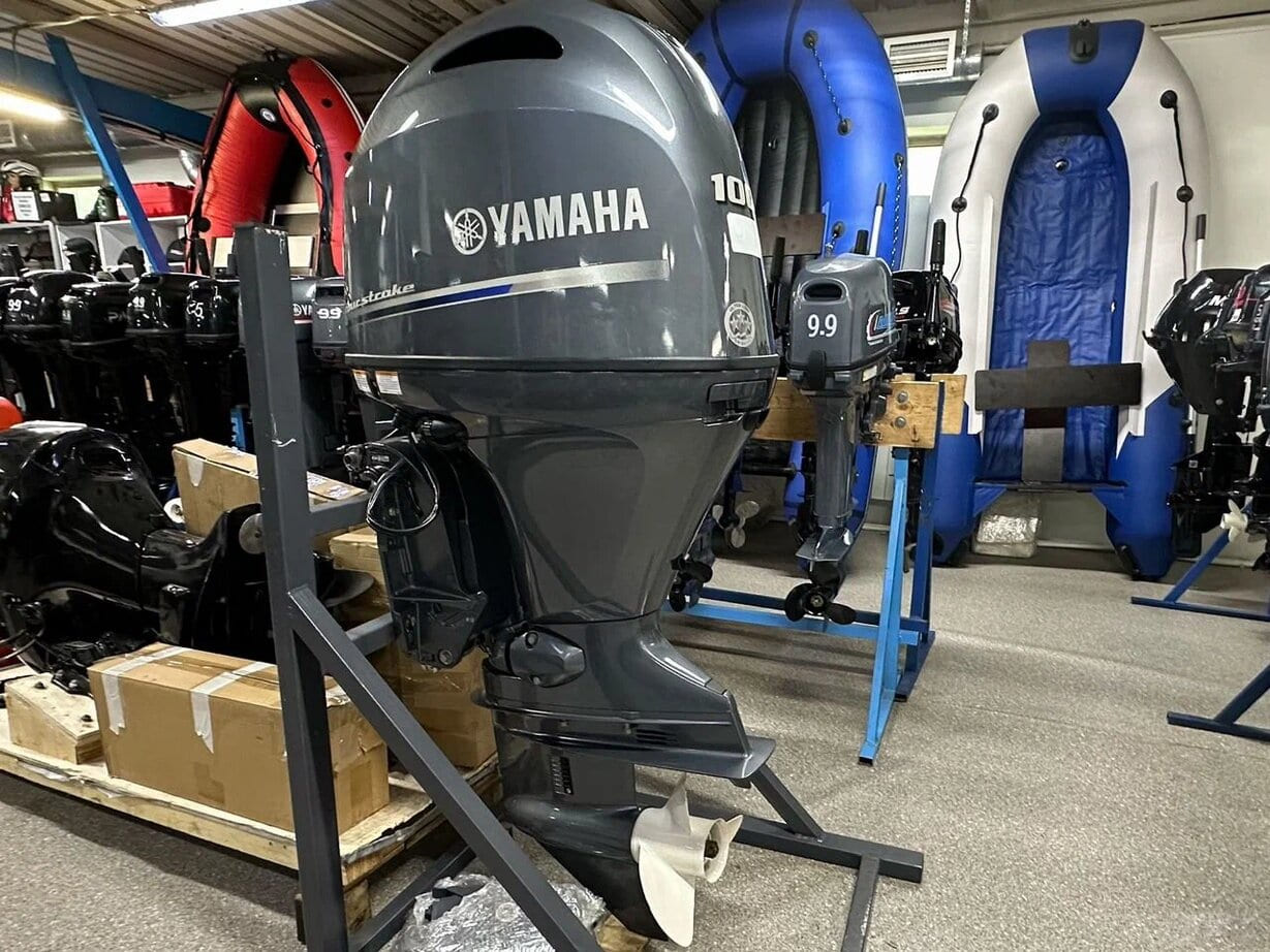 4х-тактный лодочный мотор YAMAHA F100FETL Б/У Фото 2 4х-тактный лодочный мотор YAMAHA F100FETL Б/У Обзор-Фото 2