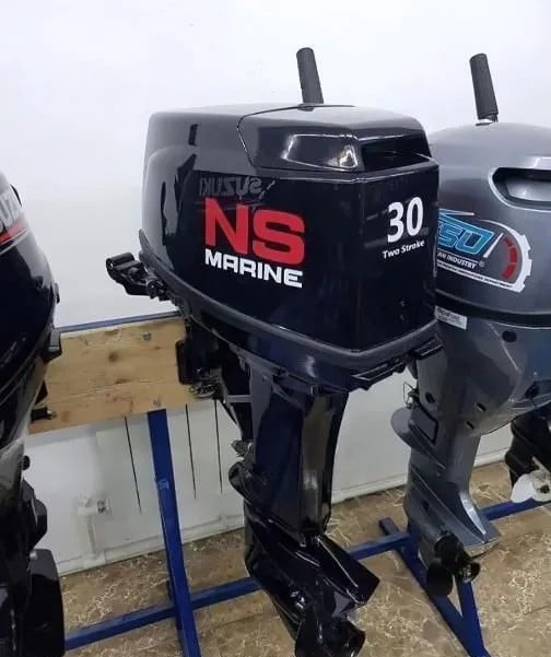 2х-тактный лодочный мотор NISSAN MARINE NM 30 H EPS Б/У Обзор-Фото 1