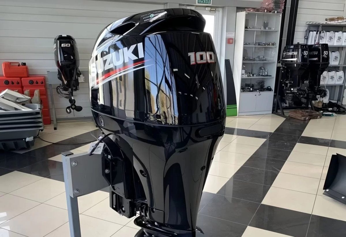 4x-тактный лодочный мотор SUZUKI DF100BTL Б/У Фото 2 4x-тактный лодочный мотор SUZUKI DF100BTL Б/У Обзор-Фото 2