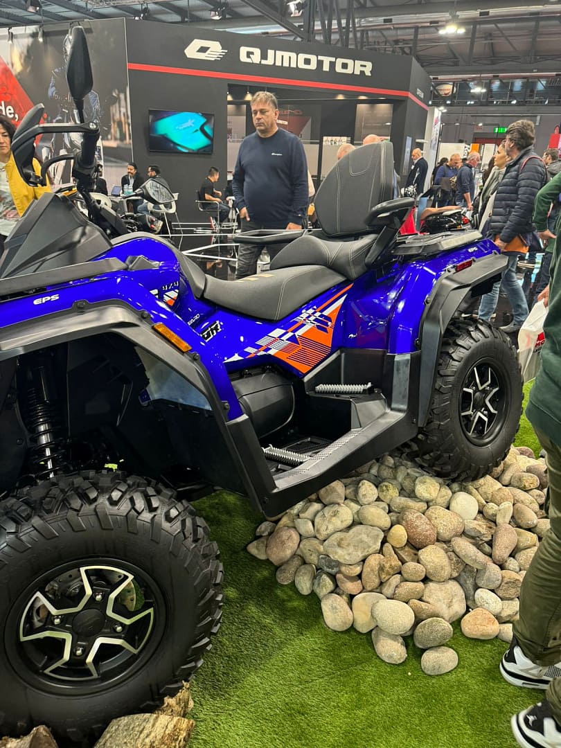 Квадроцикл QJ MOTOR SFA 700 Фото 9 Квадроцикл QJ MOTOR SFA 700 Обзор-Фото 9