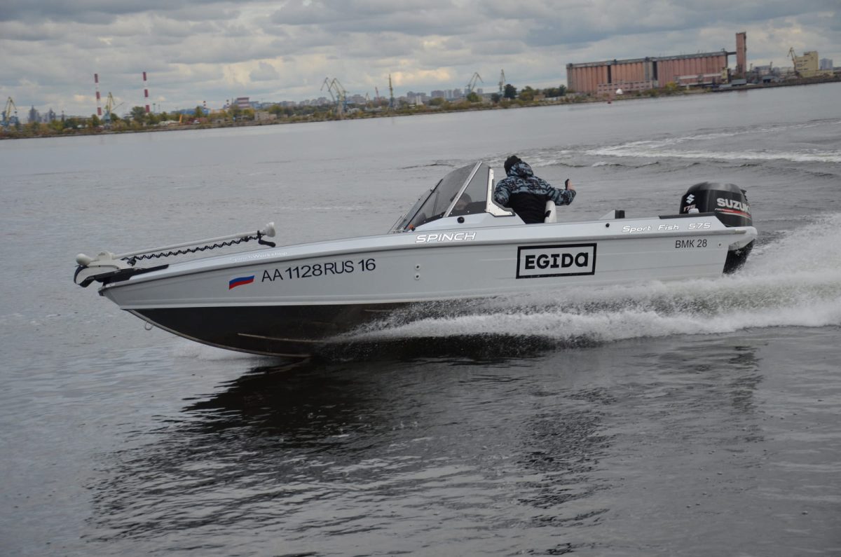 Катер-лодка алюминиевая SPINCH 575 Sport Fish Фото 1 Катер-лодка алюминиевая SPINCH 575 Sport Fish Обзор-Фото 1