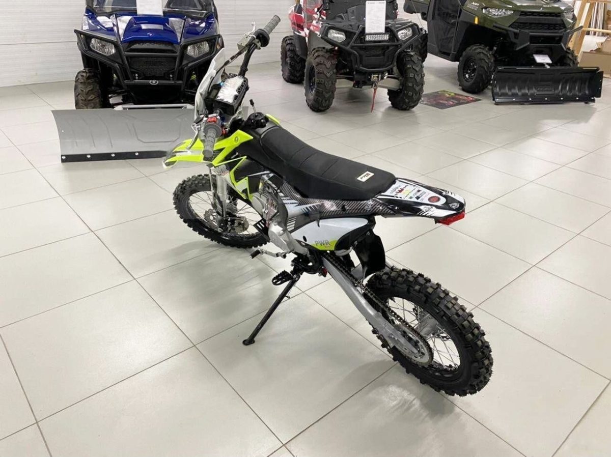Мотоцикл PWR FRZ 125E 17/14 PITBIKE Б/У Фото 3 Мотоцикл PWR FRZ 125E 17/14 PITBIKE Б/У Обзор-Фото 3