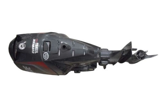 2х-тактный лодочный мотор EVINRUDE E135DHOE-TEC Фото 3 2х-тактный лодочный мотор EVINRUDE E135DHOE-TEC Обзор-Фото 3
