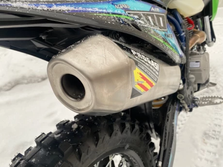 Мотоцикл кроссовый эндуро PROGASI Race 300 ENDURO Фото 9 Мотоцикл кроссовый эндуро PROGASI Race 300 ENDURO Обзор-Фото 9