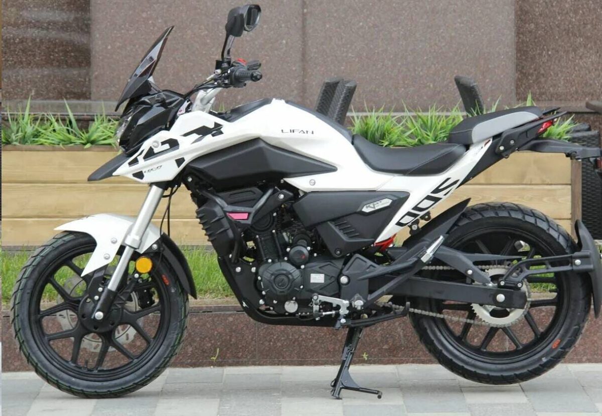Мотоцикл LIFAN KPT200 (LF200-10D) ТУРЭНДУРО Фото 4 Мотоцикл LIFAN KPT200 (LF200-10D) ТУРЭНДУРО Обзор-Фото 4