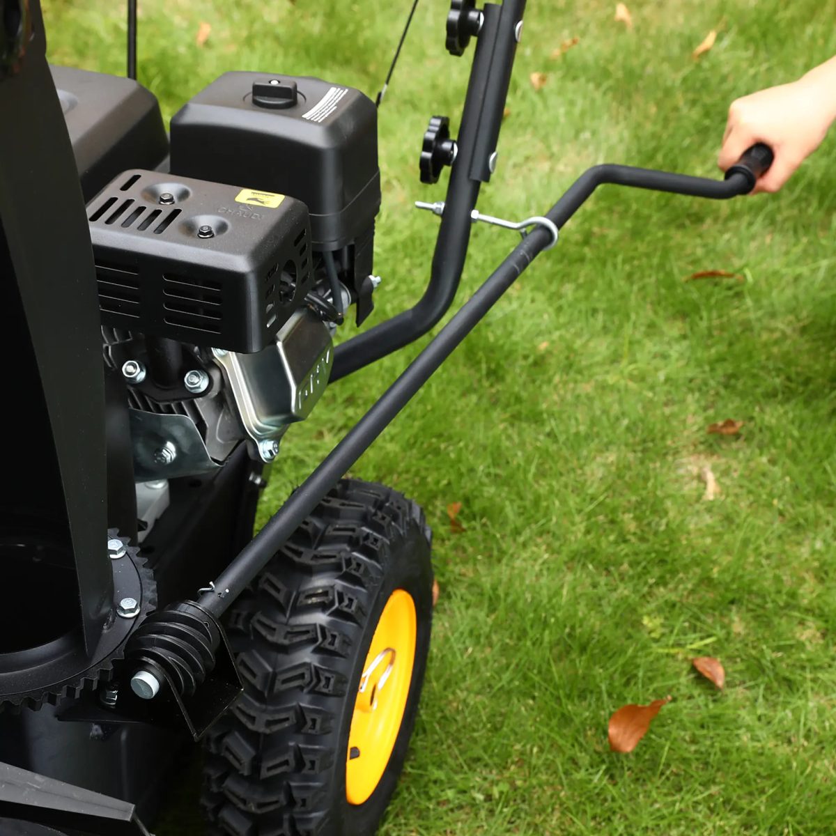 Снегоуборщик DEKO ST 560 Фото 7 Снегоуборщик DEKO ST 560 Обзор-Фото 7