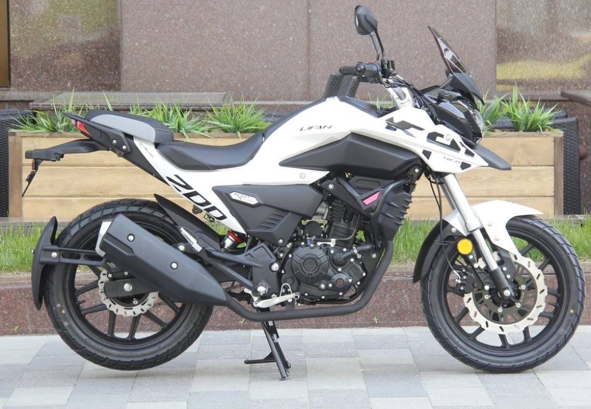 Мотоцикл LIFAN KPT200 (LF200-10D) ТУРЭНДУРО Фото 3 Мотоцикл LIFAN KPT200 (LF200-10D) ТУРЭНДУРО Обзор-Фото 3