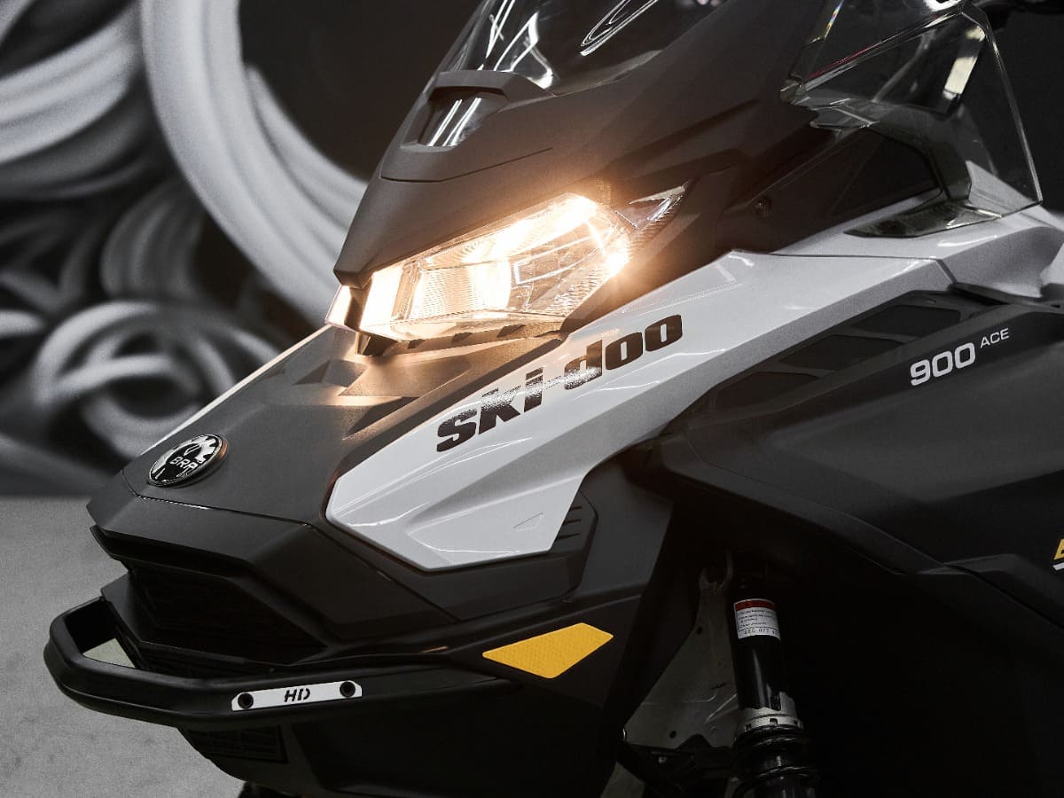 Снегоход BRP Ski-Doo Expedition LE 20 900 Ace 2023 Фото 9 Снегоход BRP Ski-Doo Expedition LE 20 900 Ace 2023 Обзор-Фото 9