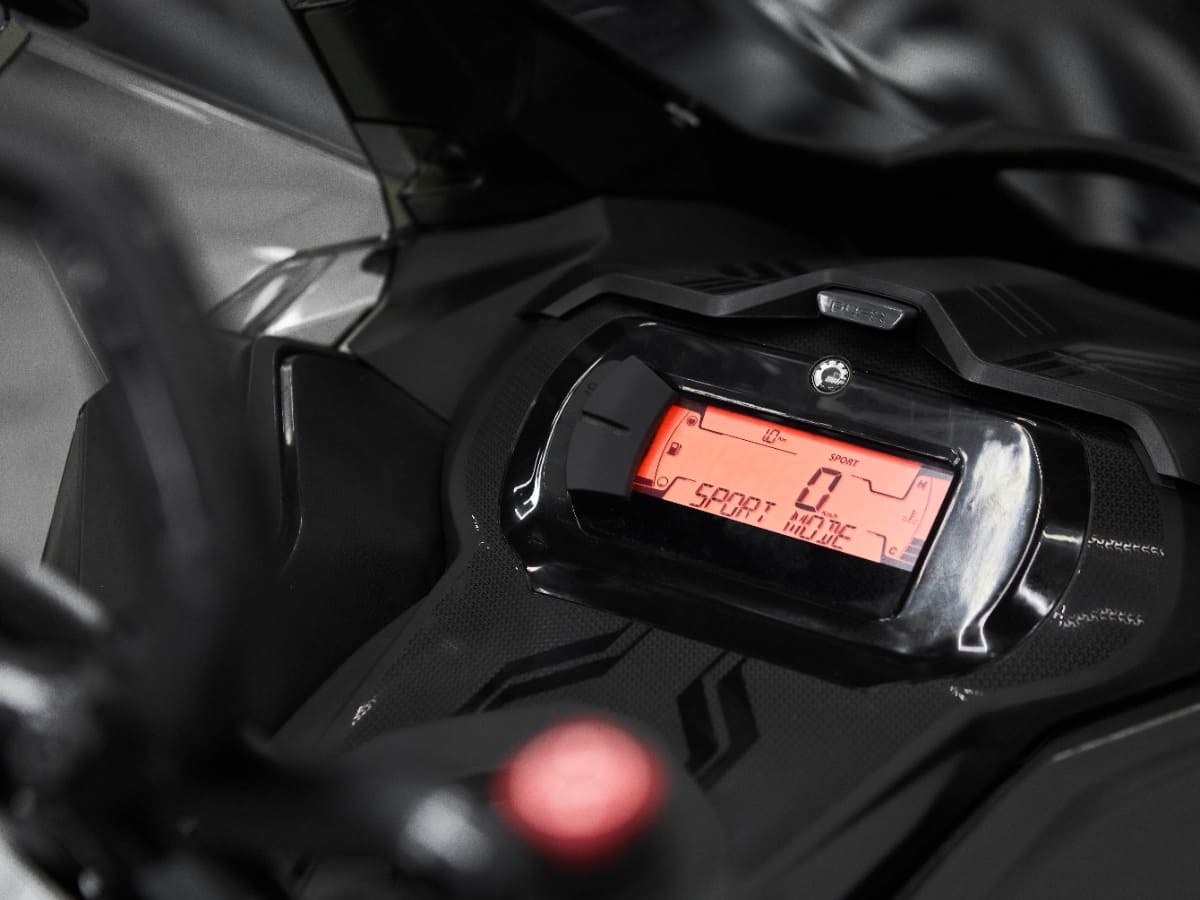 Снегоход BRP Ski-Doo Expedition LE 20 900 Ace 2023 Фото 12 Снегоход BRP Ski-Doo Expedition LE 20 900 Ace 2023 Обзор-Фото 12