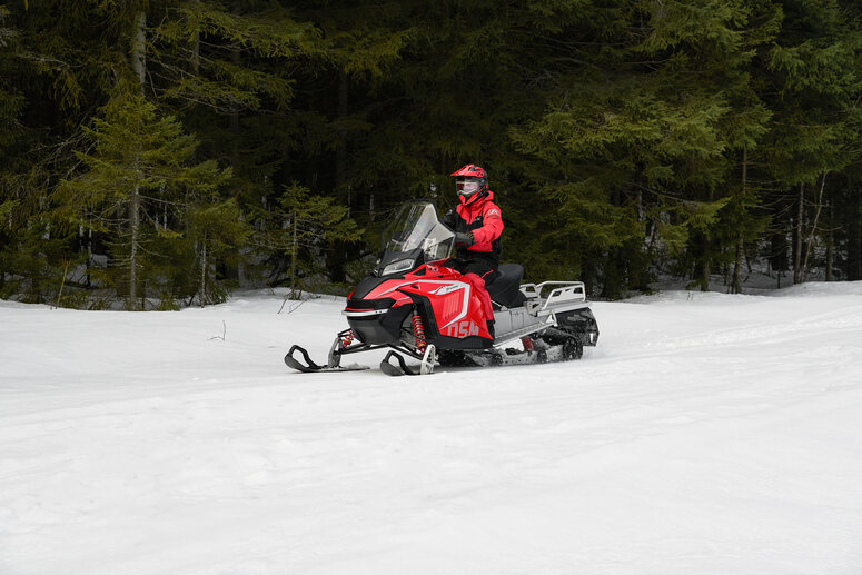 Снегоход OSM SM1000 Фото 4 Снегоход OSM SM1000 Обзор-Фото 4