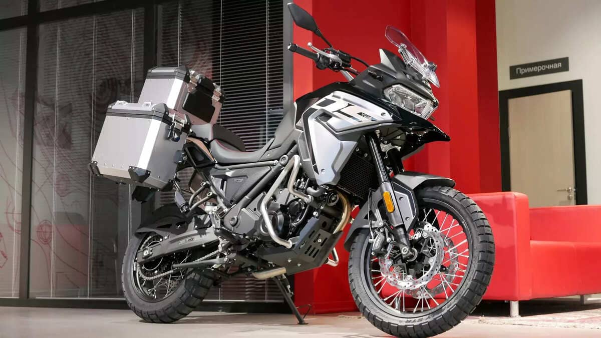 Мотоцикл VOGE 650DSX Фото 3 Мотоцикл VOGE 650DSX Обзор-Фото 3