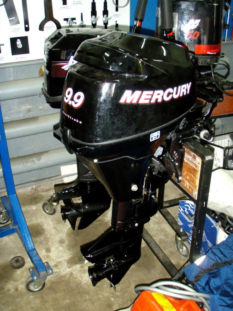 4х-тактный лодочный мотор MERCURY ME F 9.9 ELH BigFoot Фото 2 4х-тактный лодочный мотор MERCURY ME F 9.9 ELH BigFoot Обзор-Фото 2