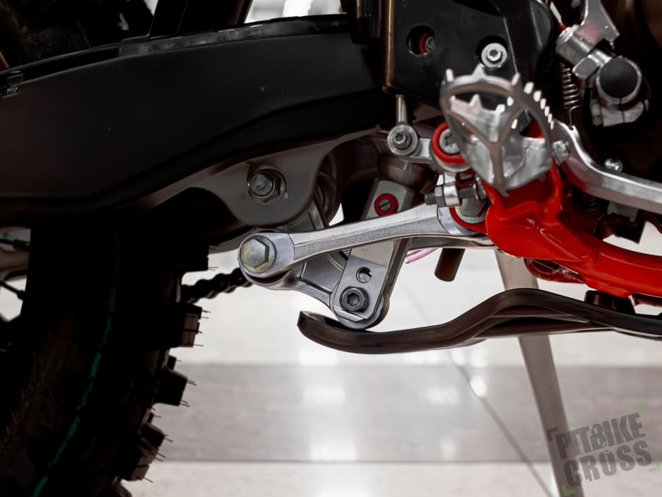 Мотоцикл кроссовый эндуро REGULMOTO Crosstrec 300 Фото 20 Мотоцикл кроссовый эндуро REGULMOTO Crosstrec 300 Обзор-Фото 20