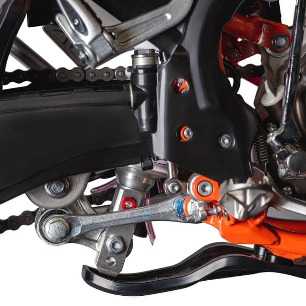Мотоцикл кроссовый эндуро REGULMOTO Crosstrec 300 Фото 9 Мотоцикл кроссовый эндуро REGULMOTO Crosstrec 300 Обзор-Фото 9