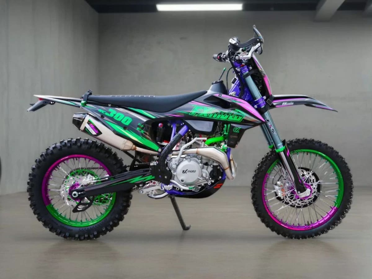 Мотоцикл кроссовый эндуро FXMOTO X8 NC300 Фото 4 Мотоцикл кроссовый эндуро FXMOTO X8 NC300 Обзор-Фото 4