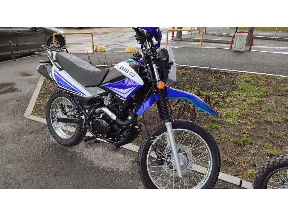 Мотоцикл кроссовый эндуро RACER Panther Lite RC250GY-C2A Фото 5 Мотоцикл кроссовый эндуро RACER Panther Lite RC250GY-C2A Обзор-Фото 5