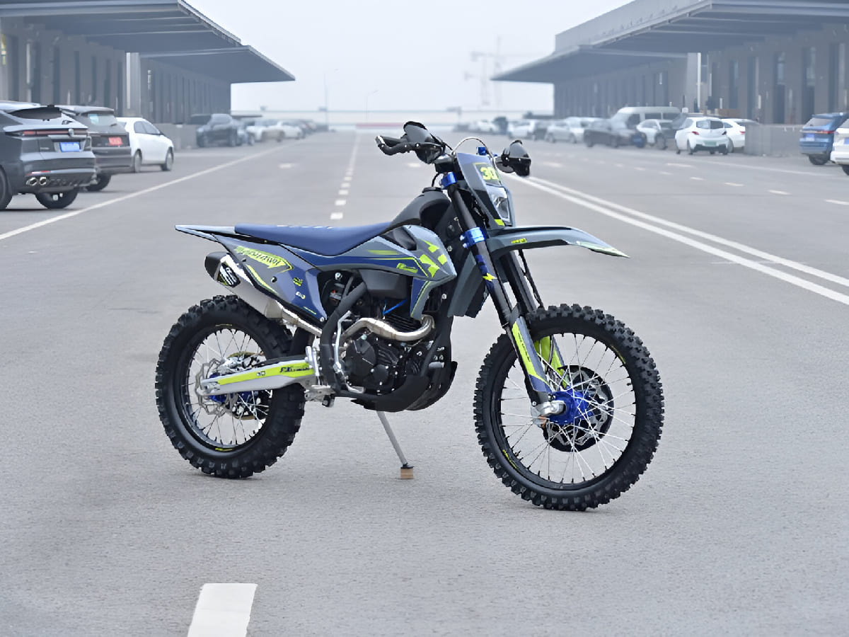Мотоцикл кроссовый эндуро FXMOTO Madhawk Фото 2 Мотоцикл кроссовый эндуро FXMOTO Madhawk Обзор-Фото 2