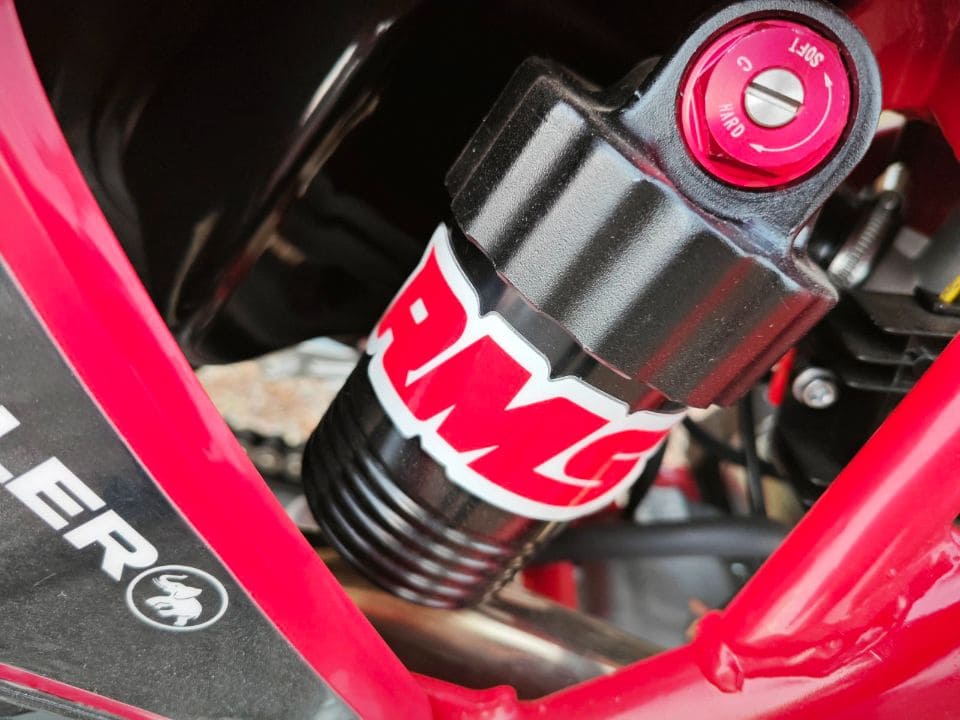 Мотоцикл кроссовый эндуро REGULMOTO Holeshot Red Edition Фото 30 Мотоцикл кроссовый эндуро REGULMOTO Holeshot Red Edition Обзор-Фото 30