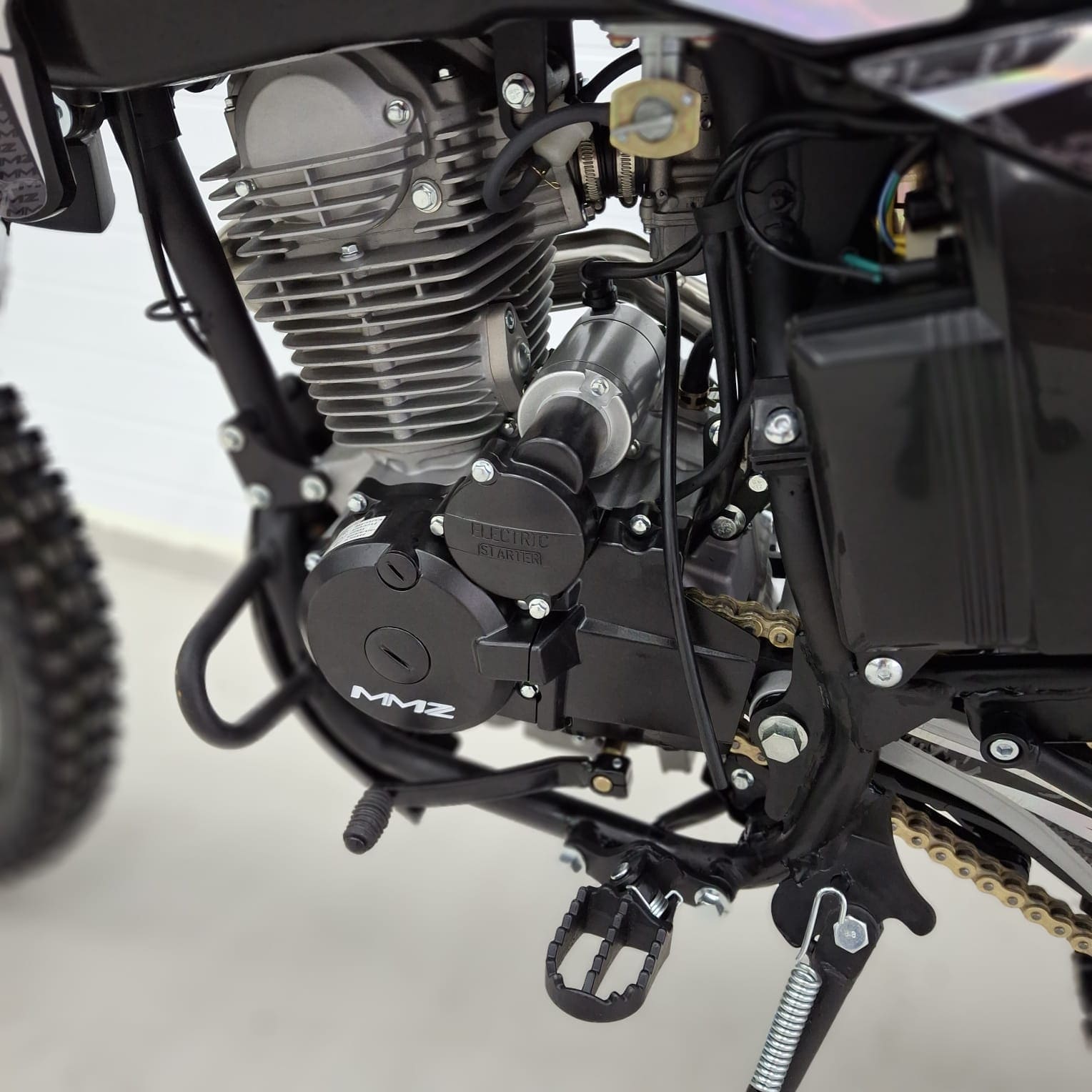 Мотоцикл кроссовый эндуро MMZ 250 Фото 5 Мотоцикл кроссовый эндуро MMZ 250 Обзор-Фото 5