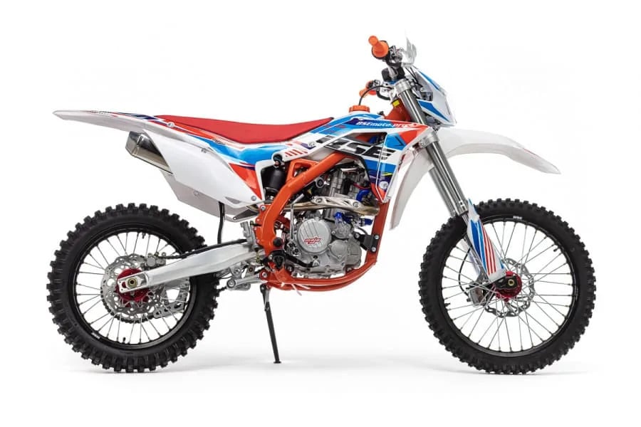 Мотоцикл кроссовый эндуро BSE Z7 1.0 Фото 1 Мотоцикл кроссовый эндуро BSE Z7 1.0 Обзор-Фото 1