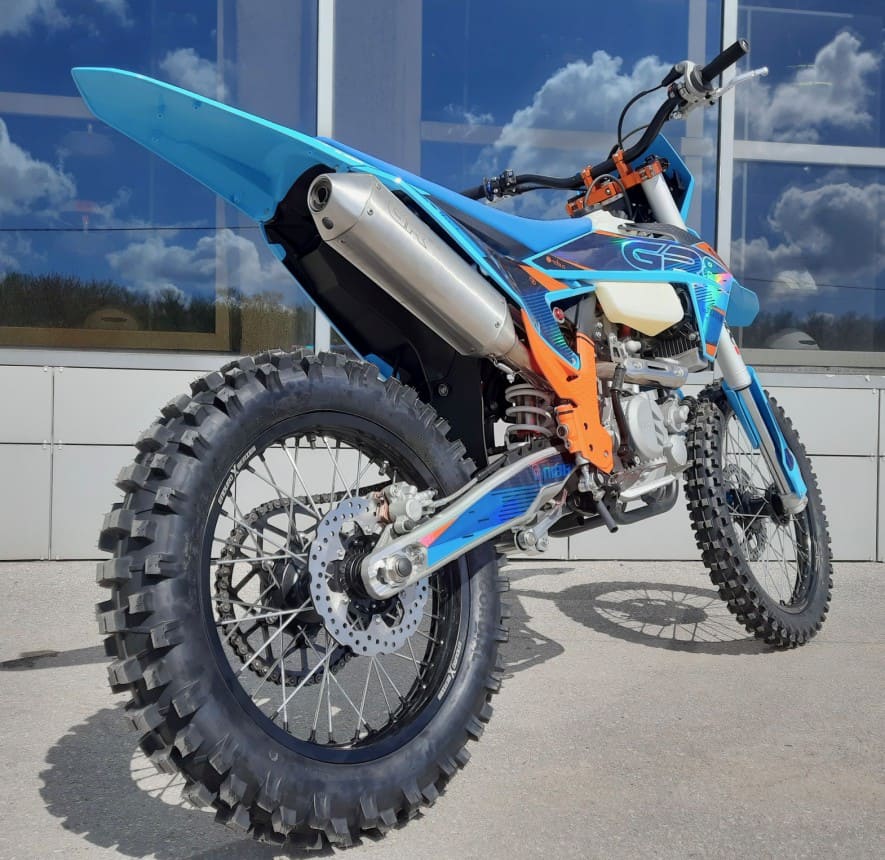 Мотоцикл кроссовый эндуро GR8 F300L-M (4T NB300/174MN-5) Enduro Lite Фото 10 Мотоцикл кроссовый эндуро GR8 F300L-M (4T NB300/174MN-5) Enduro Lite Обзор-Фото 10