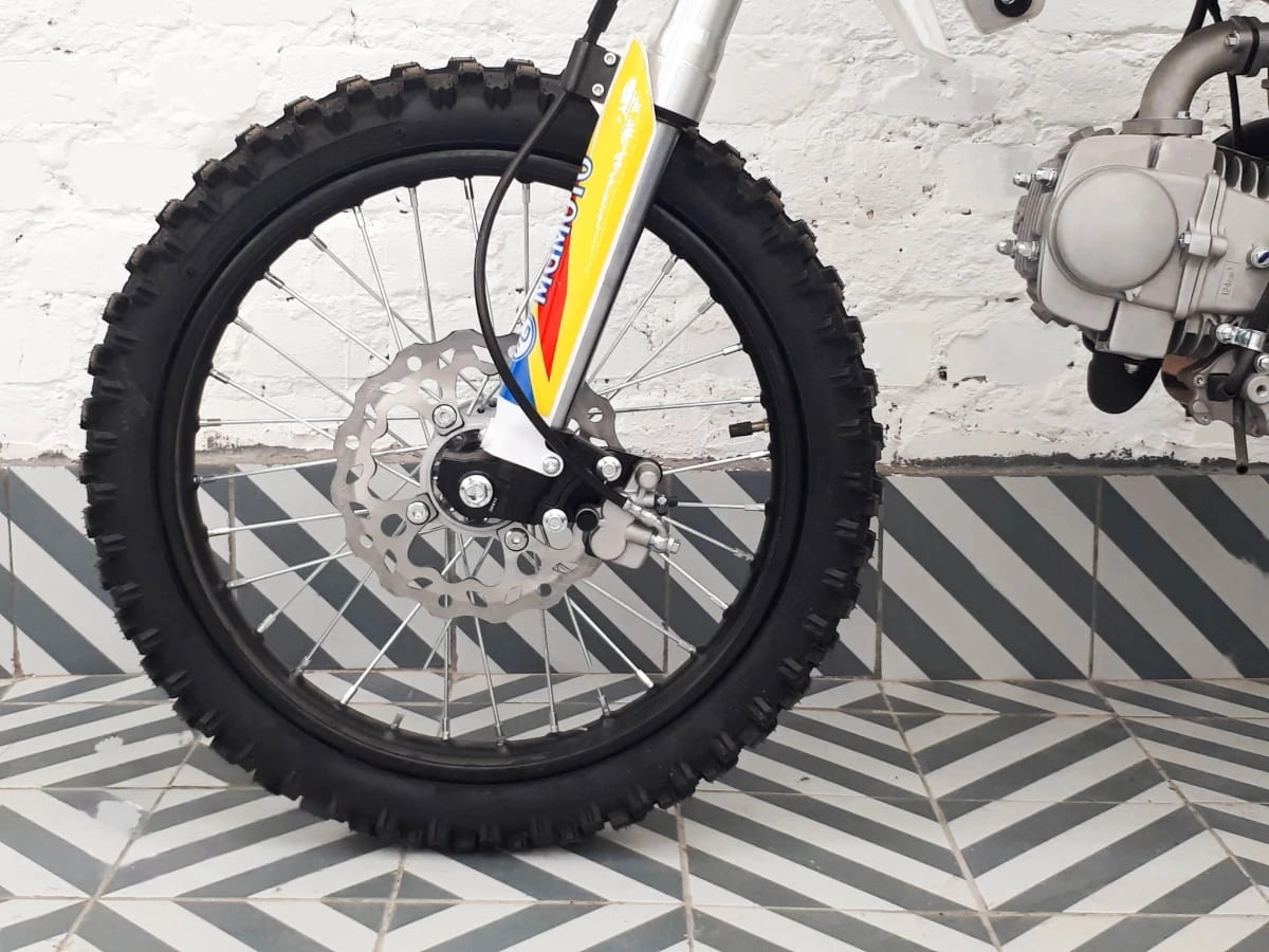 Мотоцикл кроссовый эндуро MGMOTO MZK 125 Фото 6 Мотоцикл кроссовый эндуро MGMOTO MZK 125 Обзор-Фото 6