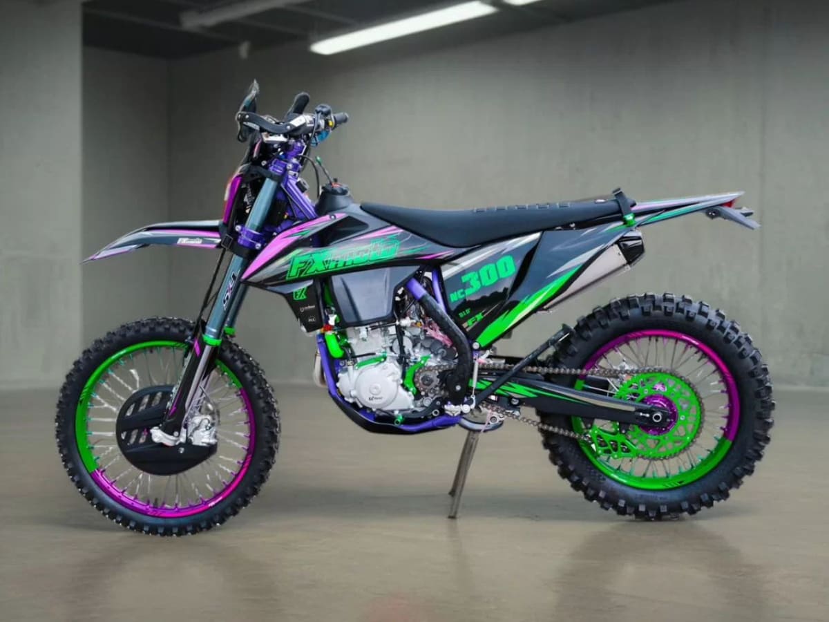 Мотоцикл кроссовый эндуро FXMOTO X8 NC300 Фото 5 Мотоцикл кроссовый эндуро FXMOTO X8 NC300 Обзор-Фото 5