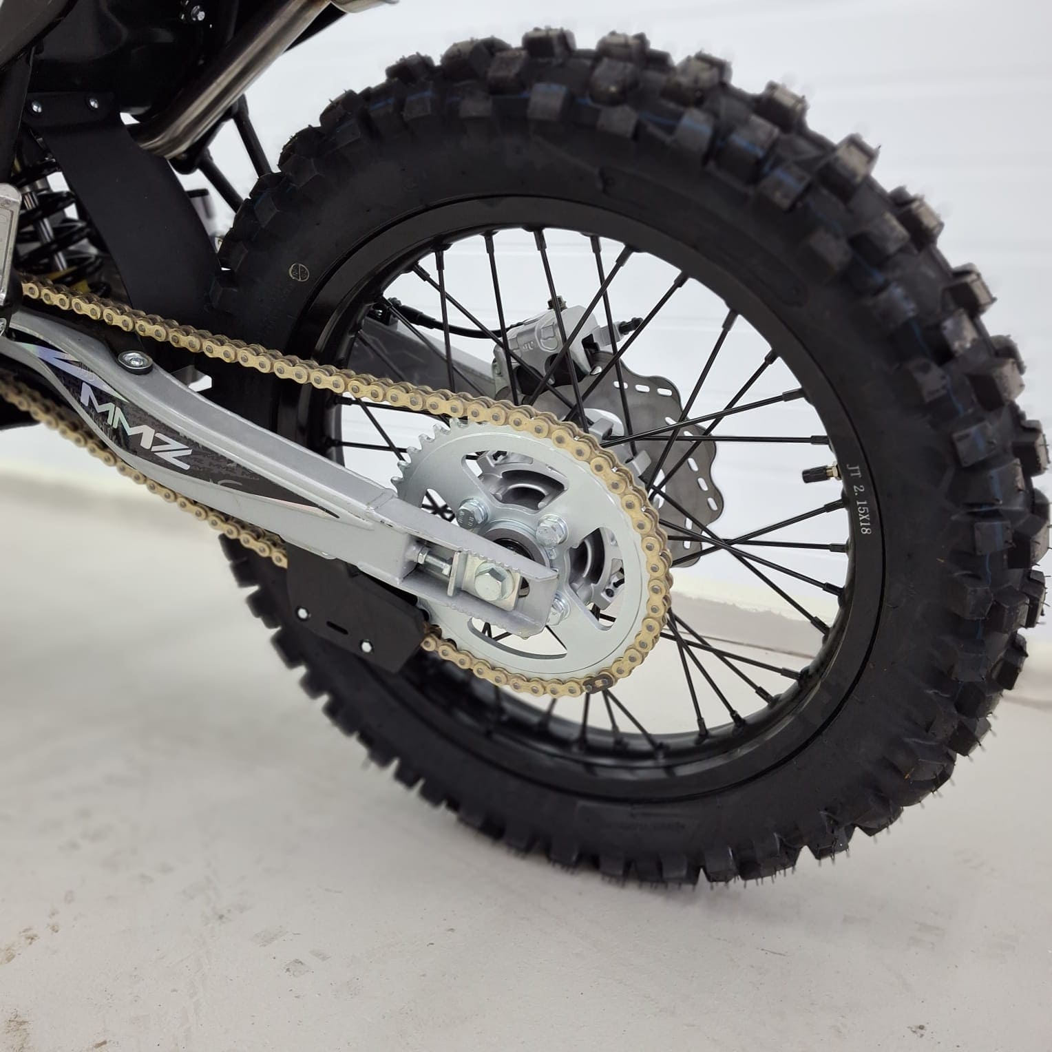 Мотоцикл кроссовый эндуро MMZ 250 Фото 6 Мотоцикл кроссовый эндуро MMZ 250 Обзор-Фото 6