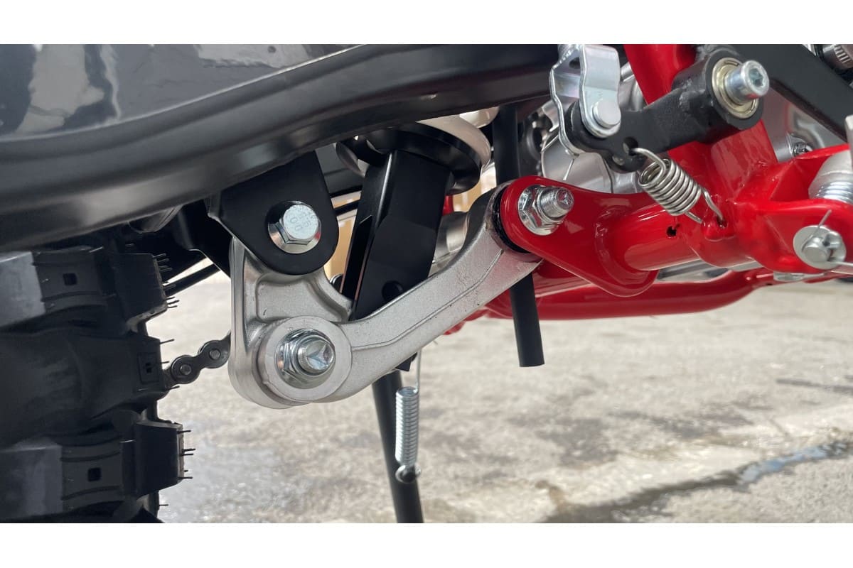 Мотоцикл JHL Z1 CB300F (ZS175FMM) ENDURO Фото 9 Мотоцикл JHL Z1 CB300F (ZS175FMM) ENDURO Обзор-Фото 9