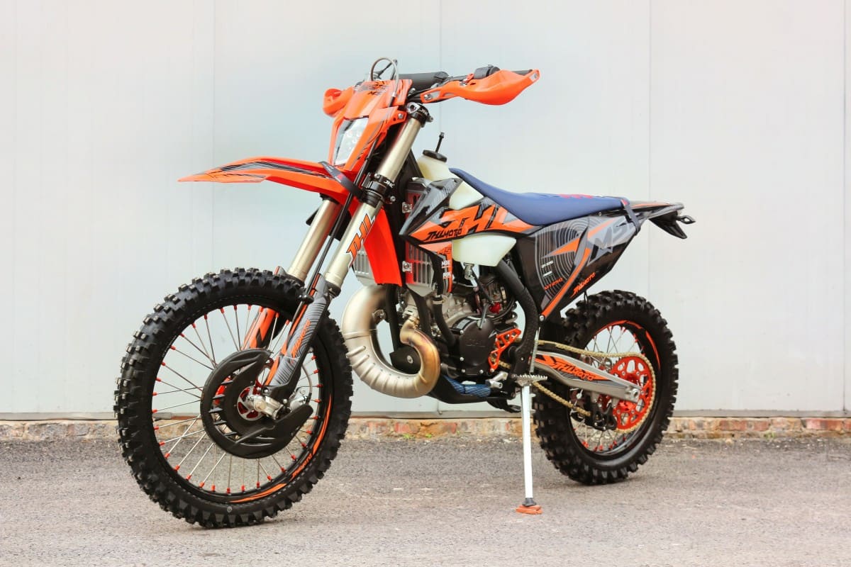 Мотоцикл JHL M5 MT250 (1E66MM) ENDURO Фото 3 Мотоцикл JHL M5 MT250 (1E66MM) ENDURO Обзор-Фото 3