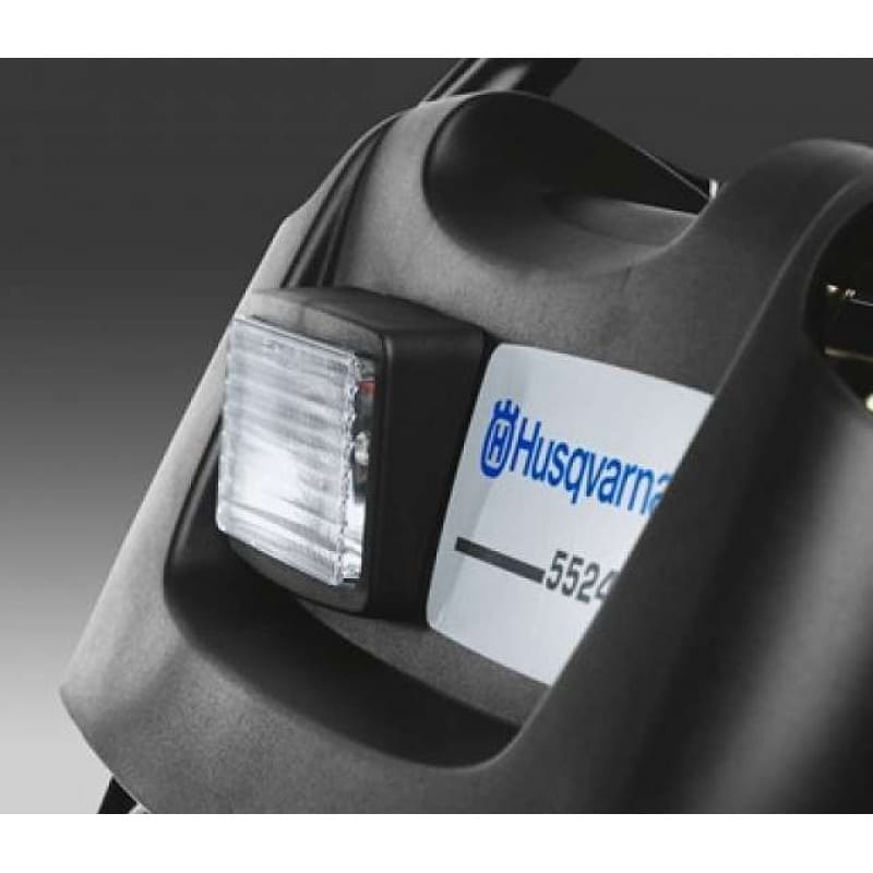 Снегоуборщик HUSQVARNA 5524ST Фото 4 Снегоуборщик HUSQVARNA 5524ST Обзор-Фото 4