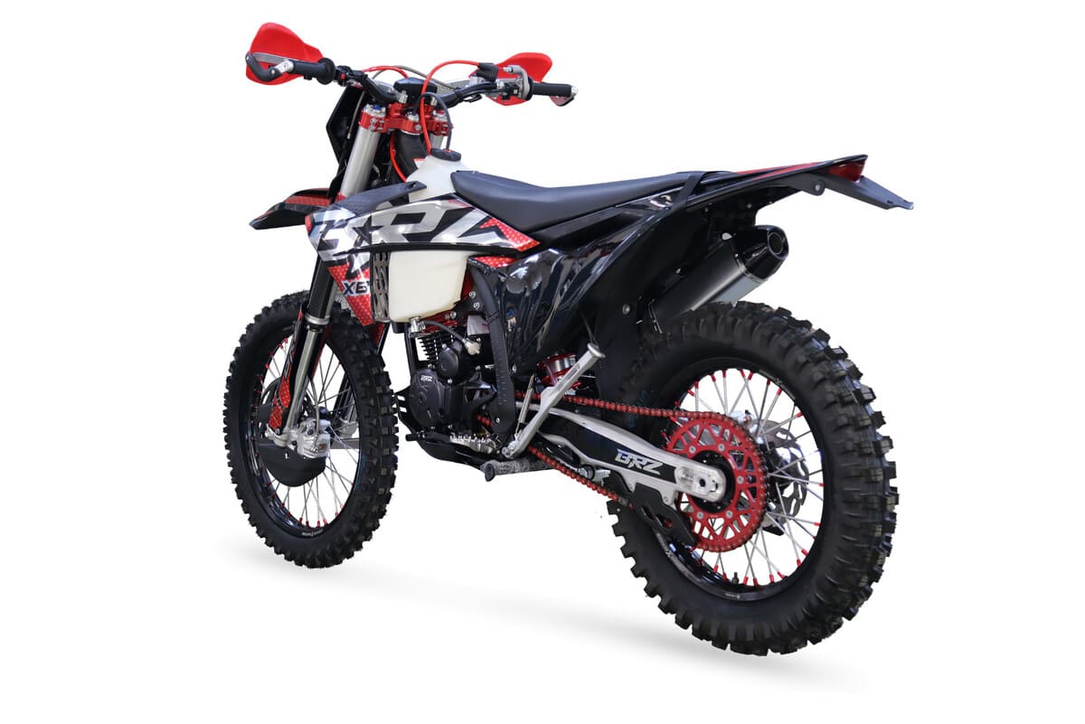 Мотоцикл BRZ X8 CB250RL 24 ENDURO Фото 5 Мотоцикл BRZ X8 CB250RL 24 ENDURO Обзор-Фото 5
