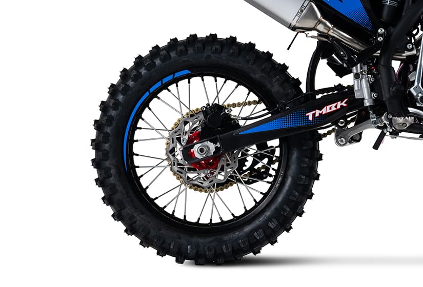 Мотоцикл TMBK Kinetic 300 ENDURO Фото 5 Мотоцикл TMBK Kinetic 300 ENDURO Обзор-Фото 5